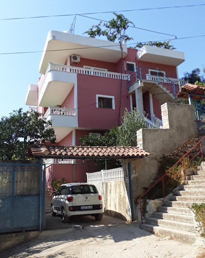 Vila Jakupi Саранда Экстерьер фото